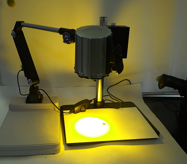 黄光表面检测灯与绿光表面检测灯区别